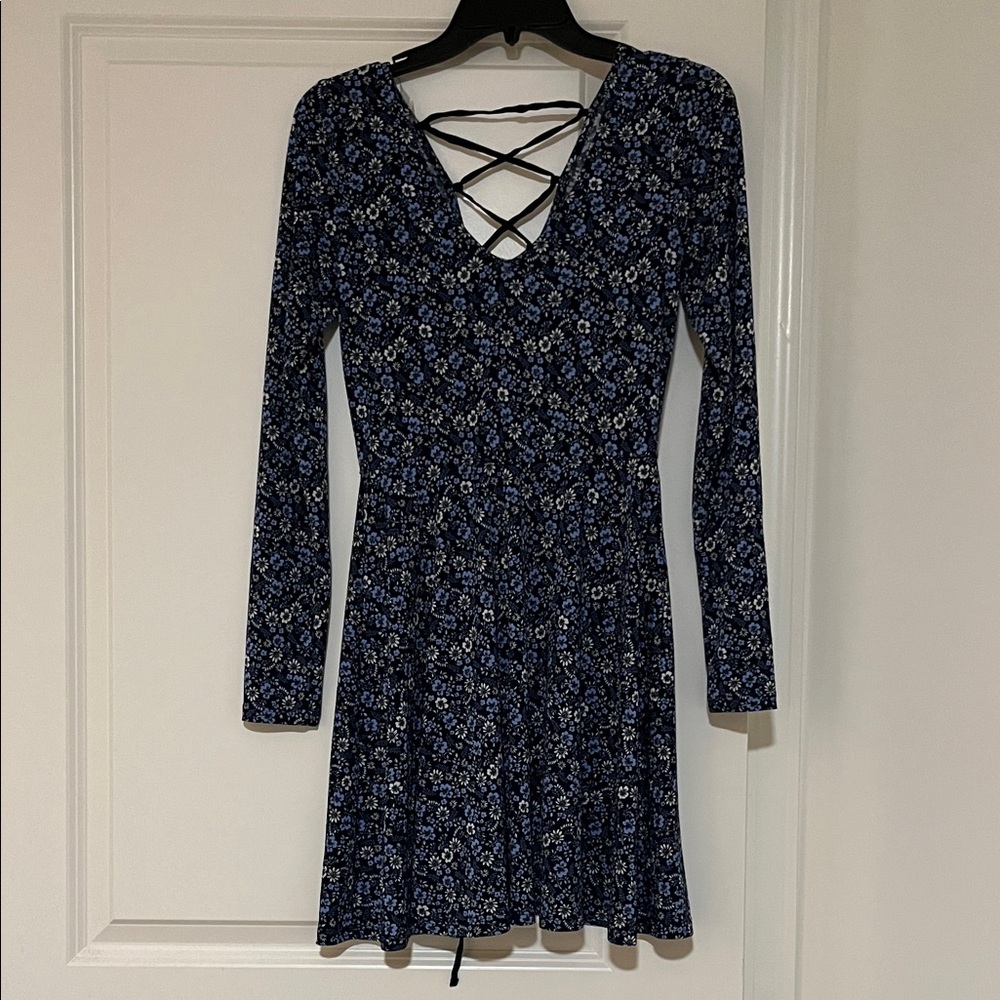 Elegant Blue Floral Dress